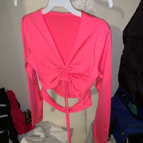 Scrunch top along with the 2 piece set SEE PHOTOS - Picture 4 of 8